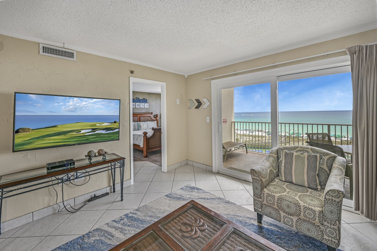 Living room Unit 703 Destin beachfront short-term rental modern furnishings